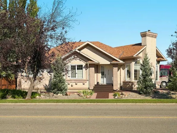 103 SE Canyon Ter W, Lethbridge, AB T1K 6W7