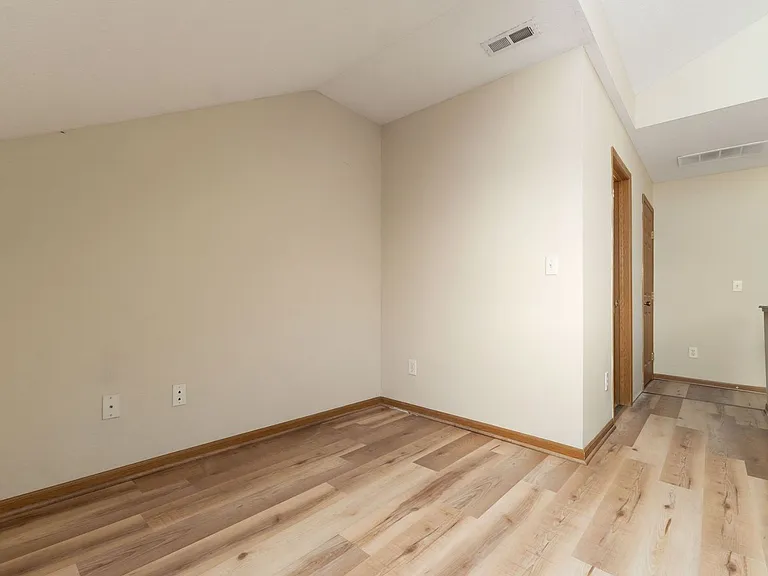 3985 Sweet Shadow Ave — Photo 27