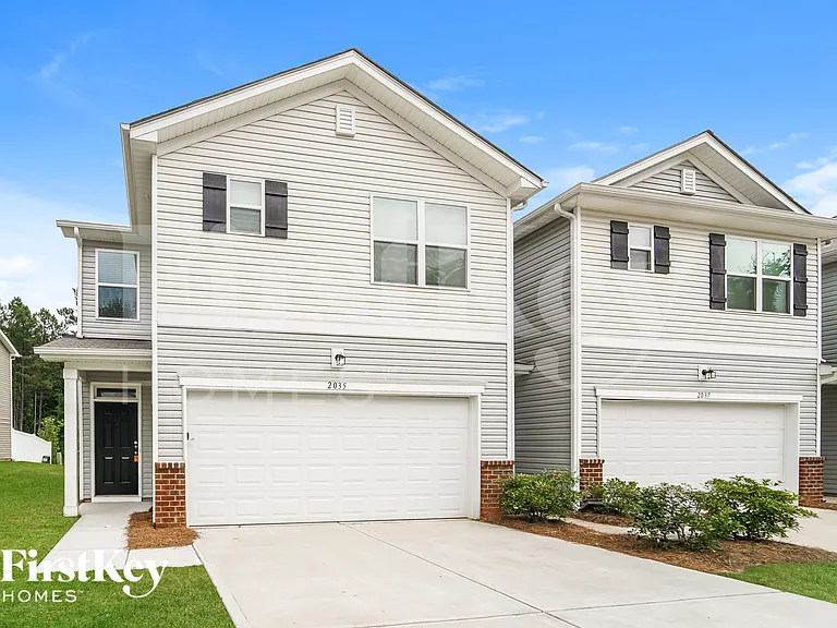 2035 Cypress Village Dr NW — Photo 2