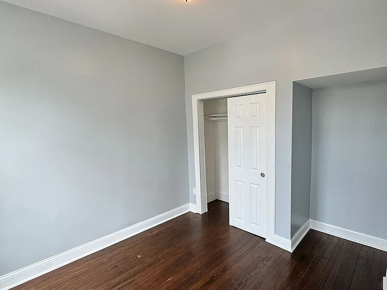 105 W 17th St #2F — Photo 1