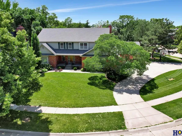 2731 Katy Cir, Lincoln, NE 68506