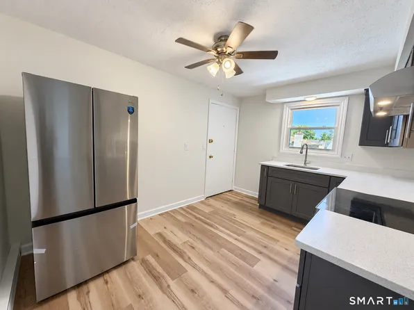 21 Weybosset St #4, New Haven, CT 06513