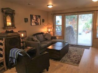 2919 39th Ave SW #2, Seattle, WA 98116