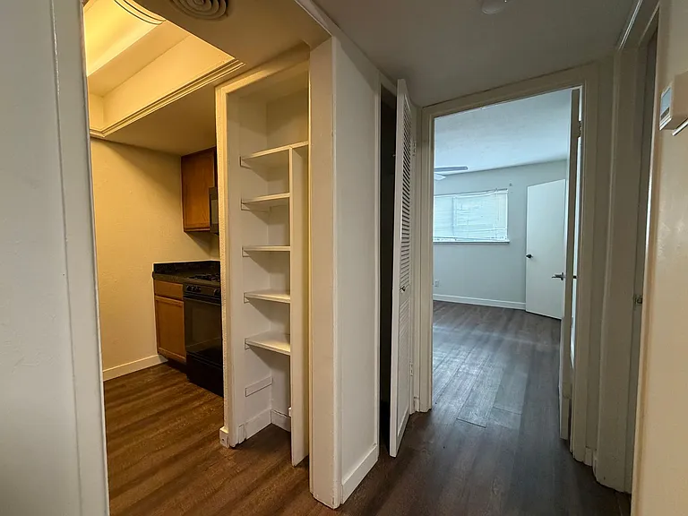 4107 Avondale Ave #104 — Photo 7