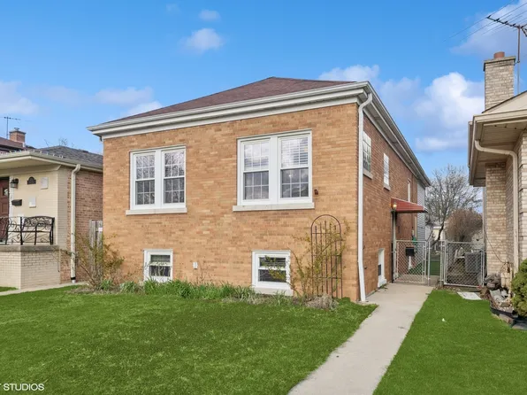 3719 N Pontiac Ave, Chicago, IL 60634