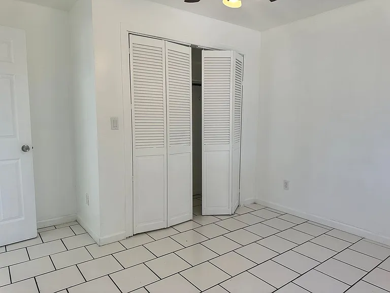 908 Glenn Ave — Photo 25