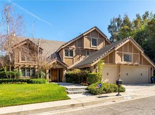 19049 Dorlon Dr, Tarzana, CA 91356
