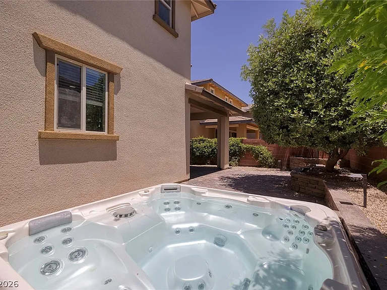 10683 Country Knoll Way — Photo 33