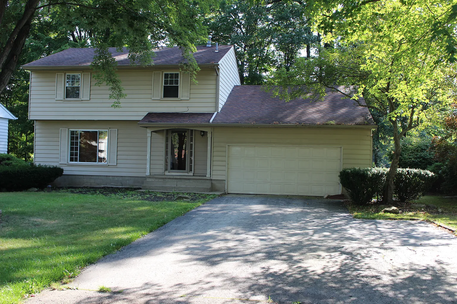 262 Wheelock Dr NE photo 1