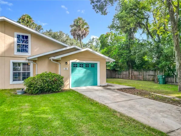 310 W Berckman St, Fruitland Park, FL 34731