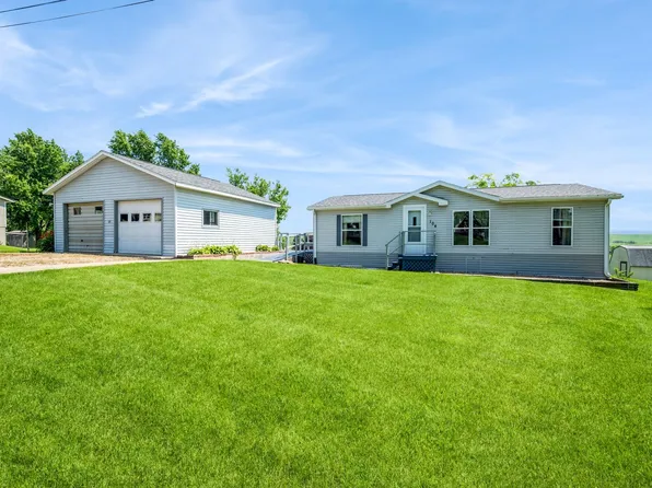 104 3rd St, Malcom, IA 50157