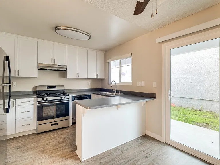 The Pointe at 2316 — Photo 2