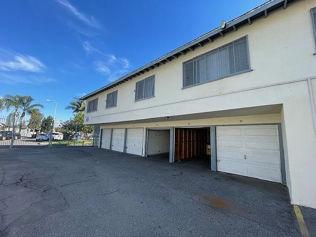 821 E Pine — Photo 17