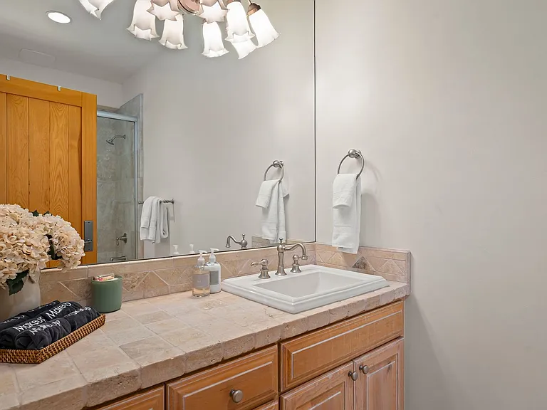 577 Eagle Dr — Photo 33