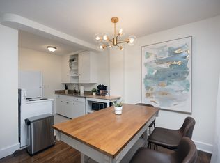 1110 8th St N APT 1, Saint Petersburg, FL 33701