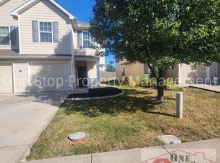 9337 N Main St, Kansas City, MO 64155
