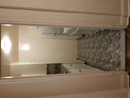 Rented by EZ Sell Realty | media 3