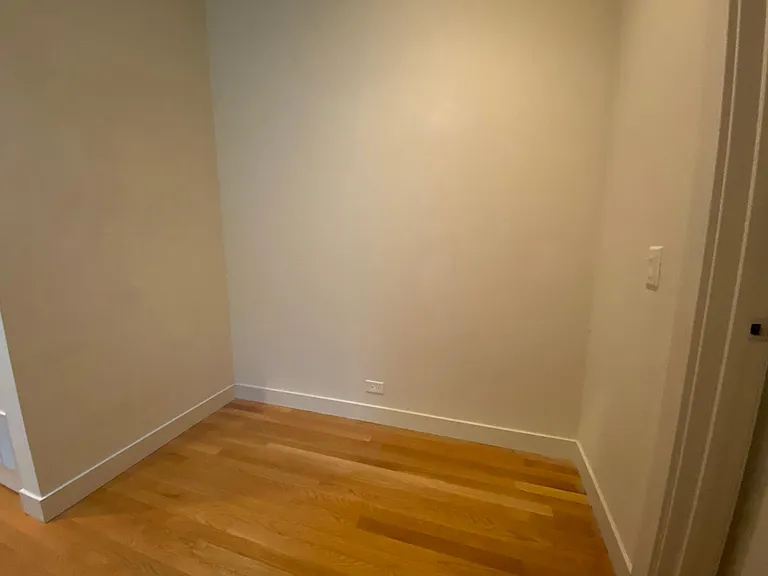 2nd Floor Working Nook area in hallway