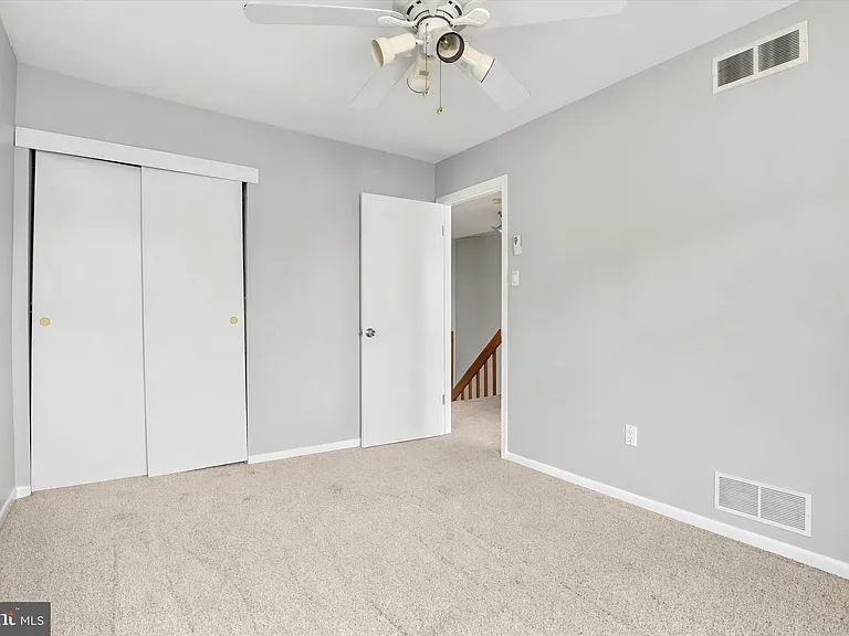 804 Bismark Way — Photo 26
