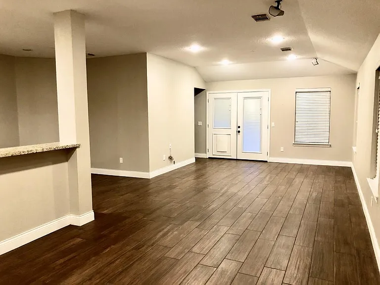6315 Canyon Rock Way — Photo 3