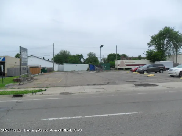 615 E Kalamazoo St, Lansing, MI 48912