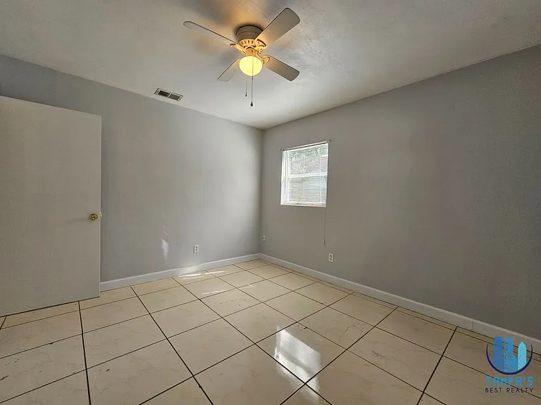 2721 Doyle Cir — Photo 10