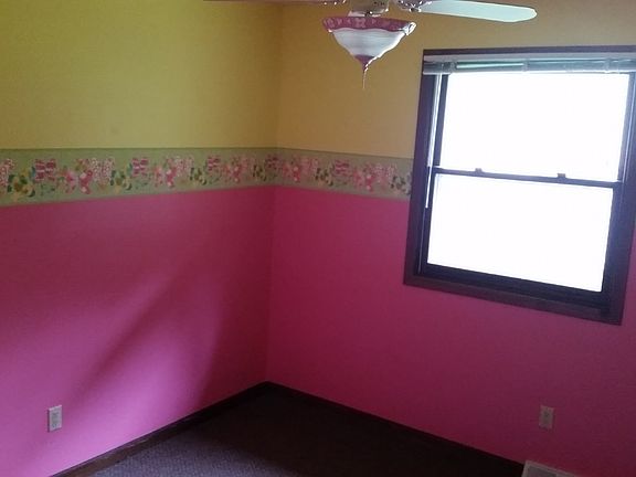 5th image of 300 Wittlin Dr