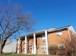 690 Kingsford Rd #C, Columbus, OH 43204