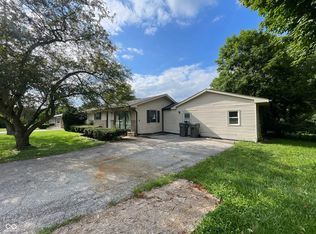 26 E Stop 13 Rd, Indianapolis, IN 46227