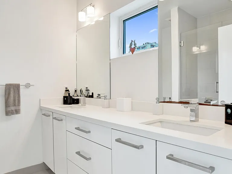 1347 N Ocean Blvd — Photo 33