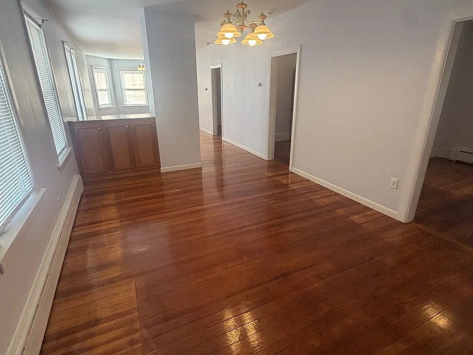 103 Central Ave