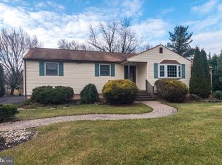 2896 Pickertown Rd, Warrington, PA 18976