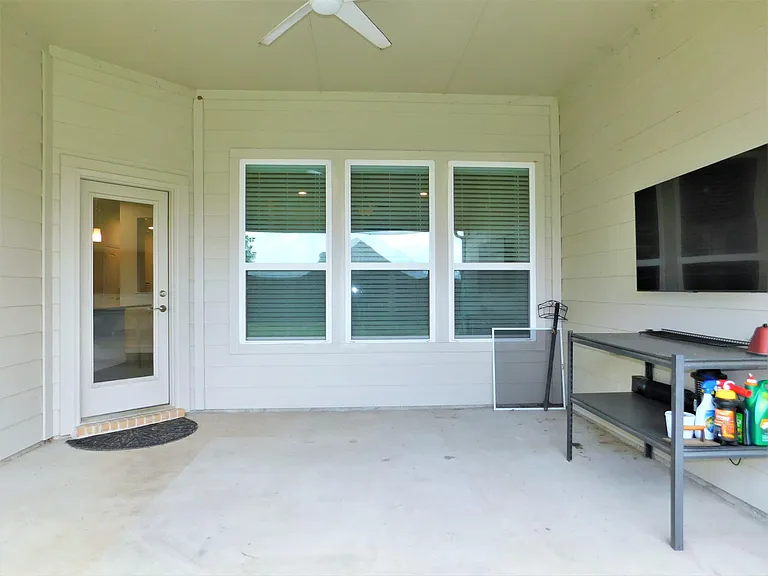 1321 Millican Ln — Photo 37