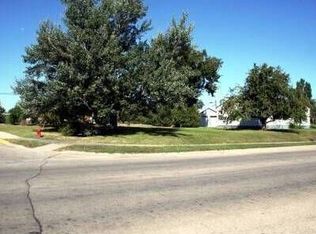 1512 13th Ave, Belle Fourche, SD 57717