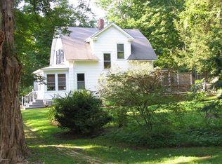 410 N Plain Rd, Great Barrington, MA 01230