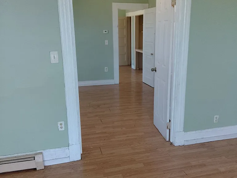 95 Russ St #2 — Photo 4