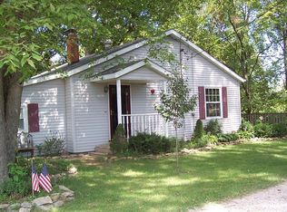 13043 Winu Dr, Highland, IL 62249