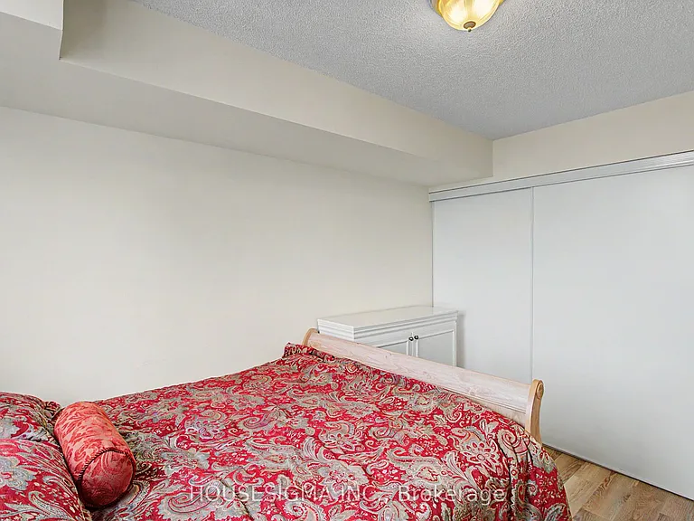 9 Northern Heights Dr #711 — Photo 12