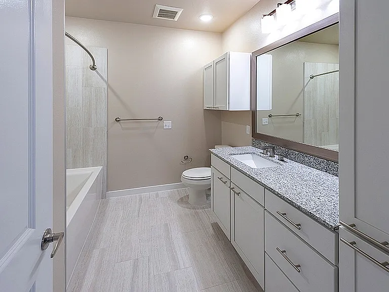 Residence C - Guest Bath