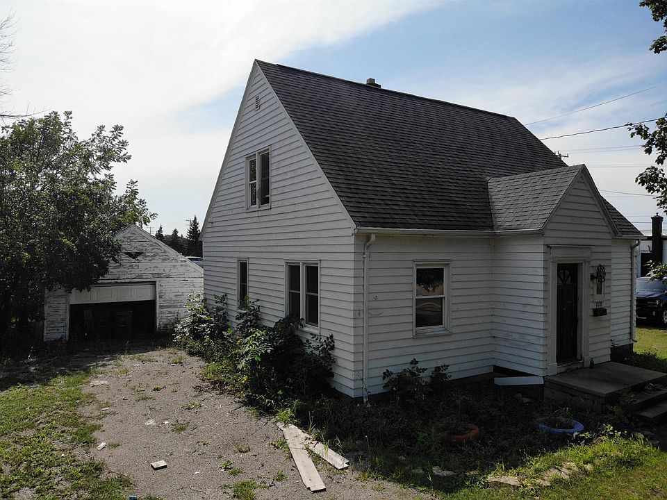 1st image of 1018 Main St