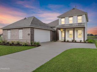 304 Sweet Harvest Rd, Youngsville, LA 70592