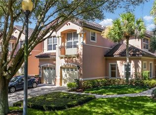 402 Camino Real #402, Howey In The Hills, FL 34737