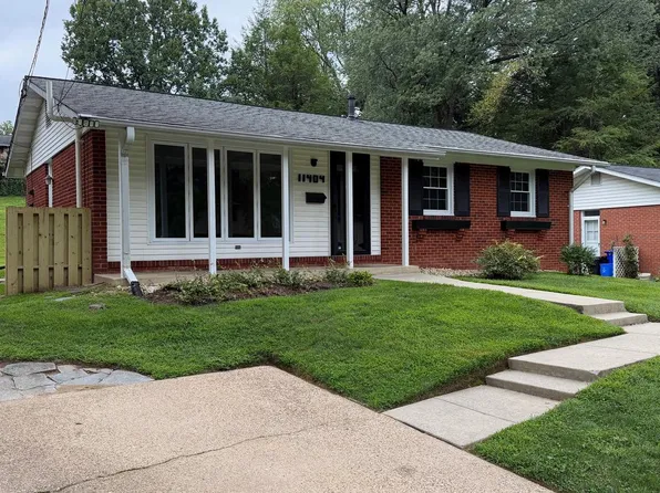 11404 Soward Dr, Kensington, MD 20895