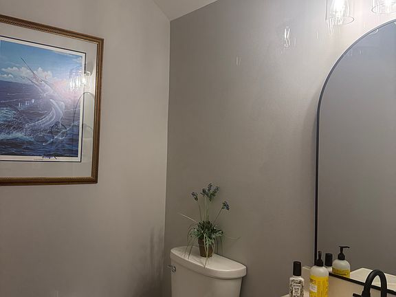 Downstairs guest half-bath