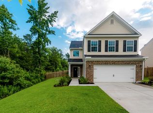 660 Silver Moss Dr, Moncks Corner, SC 29461