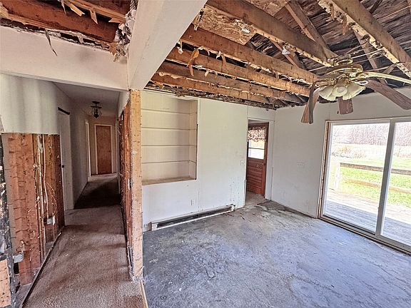 5th image of 4517 Nye Rd