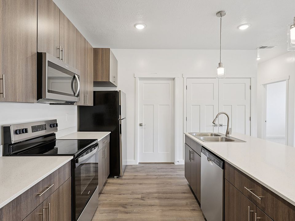 Two Bedroom - Kitchen