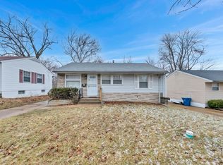 409 Crawford Rd, Saint Louis, MO 63137