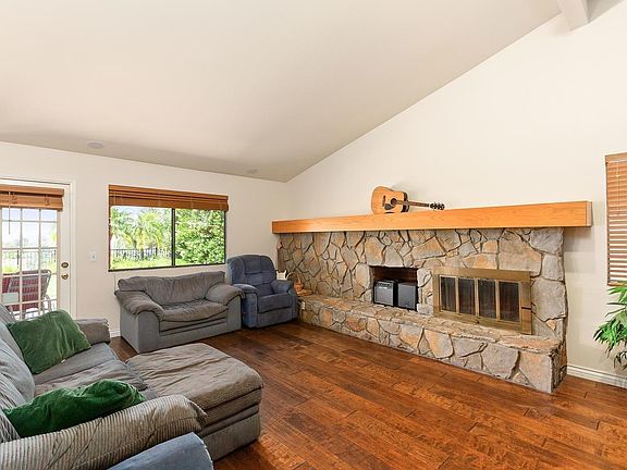 2nd image of 1537 Winsome Dr