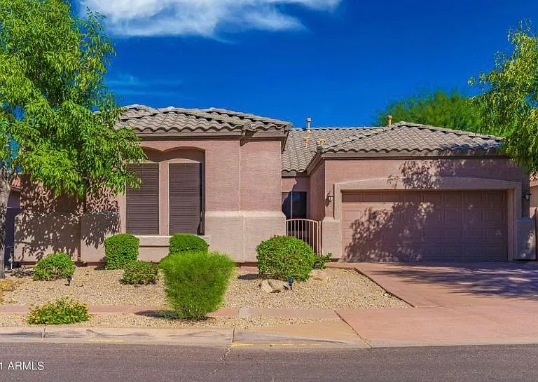 3010 W Languid Ln — Photo 2